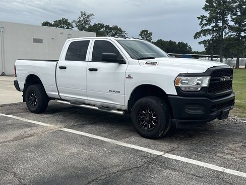 Used 2021 RAM 2500 Tradesman AWD/4WD image 3