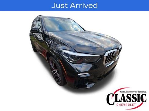 Used 2019 BMW X5 xDrive40i w/ M Sport Package image 1