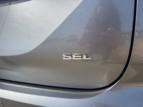 Used 2024 Mitsubishi Outlander SEL image 36