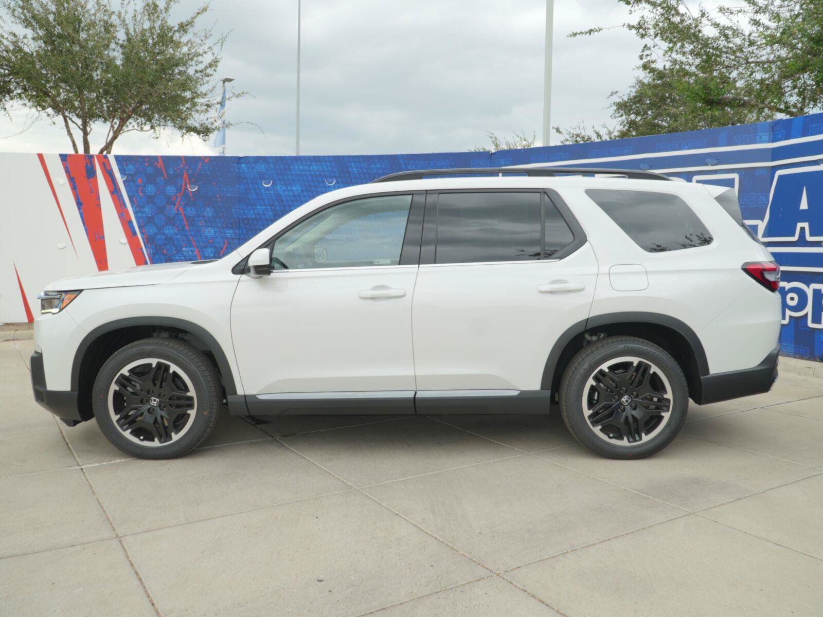 New 2026 Honda Pilot image 10