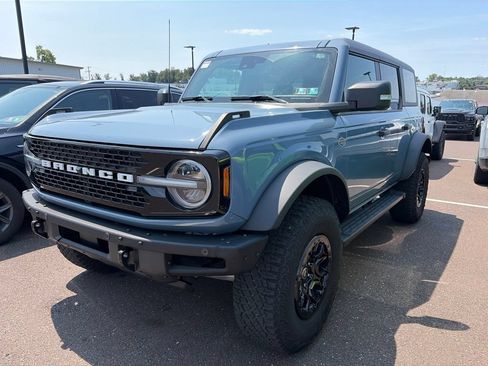 Used 2024 Ford Bronco Wildtrak AWD/4WD image 3