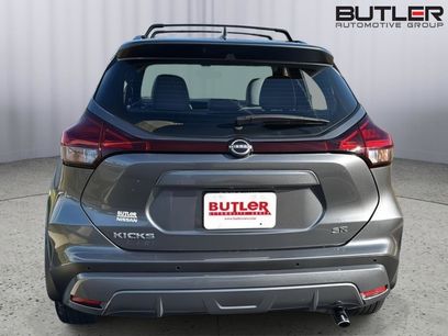 Used 2024 Nissan Kicks SR w/ SR Premium Package