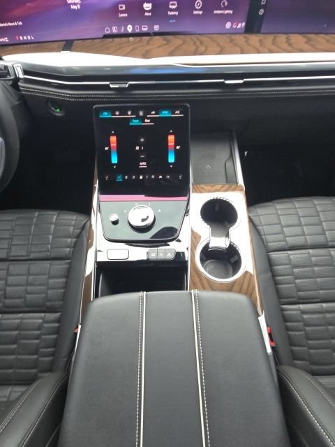 Used 2025 Cadillac Escalade Sport Platinum AWD/4WD image 49