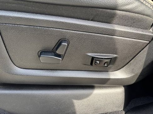 Used 2020 RAM 2500 Laramie image 11