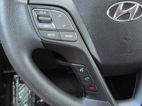 Used 2017 Hyundai Santa Fe Sport FWD image 23