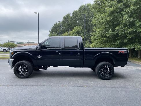 Used 2016 Ford F250 Lariat w/ Lariat Ultimate Package AWD/4WD image 6