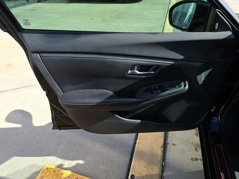 Used 2022 Nissan Sentra S w/ Trunk Package FWD image 11