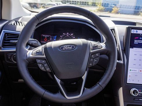 New 2024 Ford Edge SEL w/ Convenience Package image 29