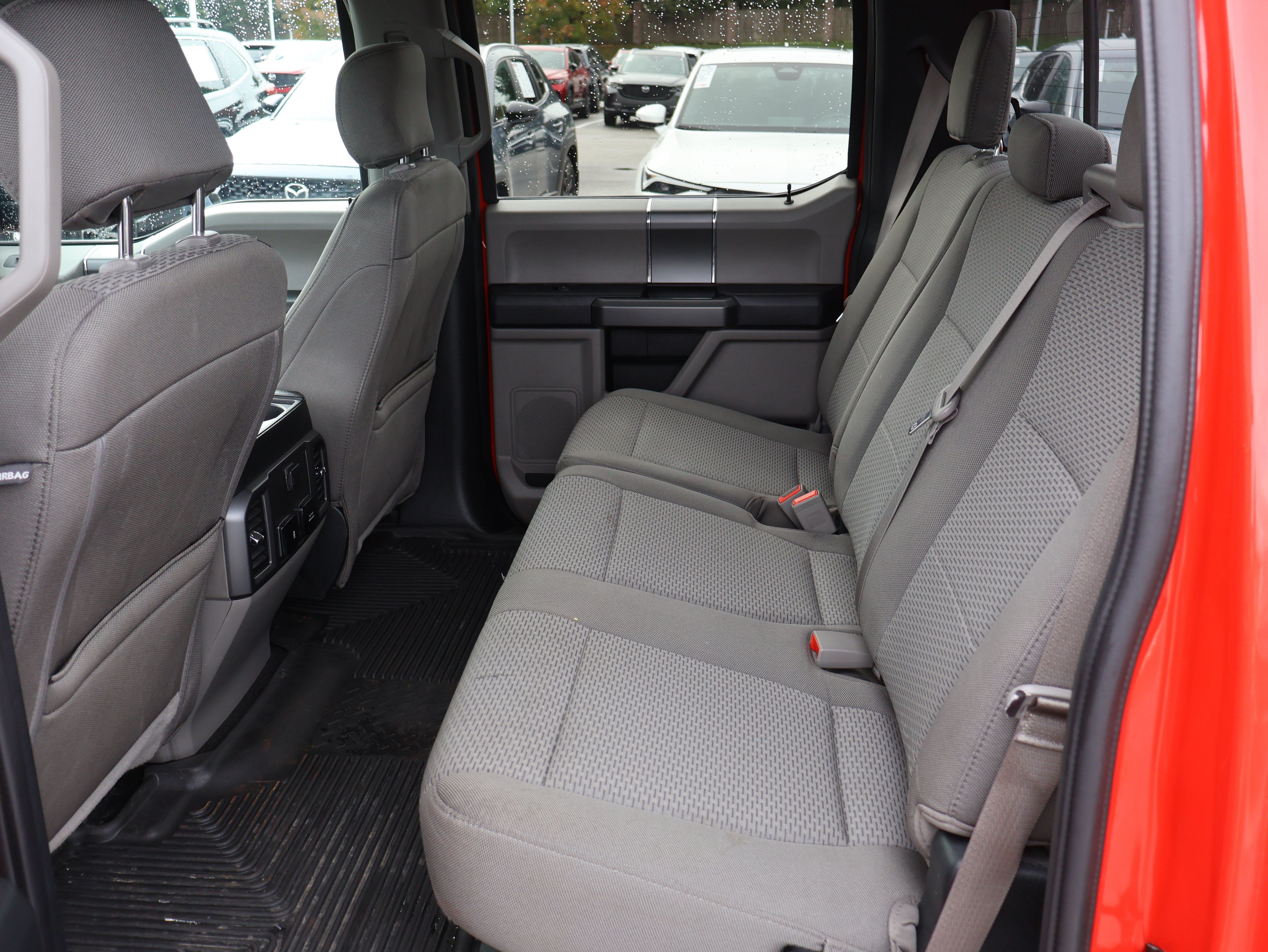 Used 2019 Ford F150 XLT w/ Equipment Group 302A Luxury AWD/4WD image 9