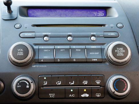 Used 2010 Honda Civic DX-VP image 28