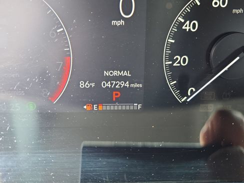 Certified 2023 Honda HR-V LX image 26