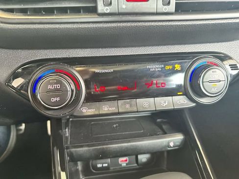 Certified 2023 Kia Forte GT-Line w/ GT-Line Premium Package FWD image 19