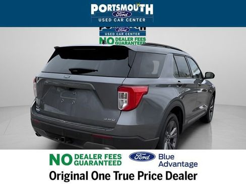 Certified 2022 Ford Explorer XLT w/ Equipment Group 202A AWD/4WD image 35