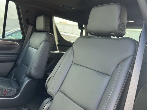 Used 2021 Chevrolet Tahoe LT w/ LT Signature Package image 20