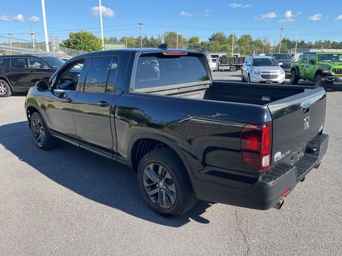 Used 2021 Honda Ridgeline Sport image 9