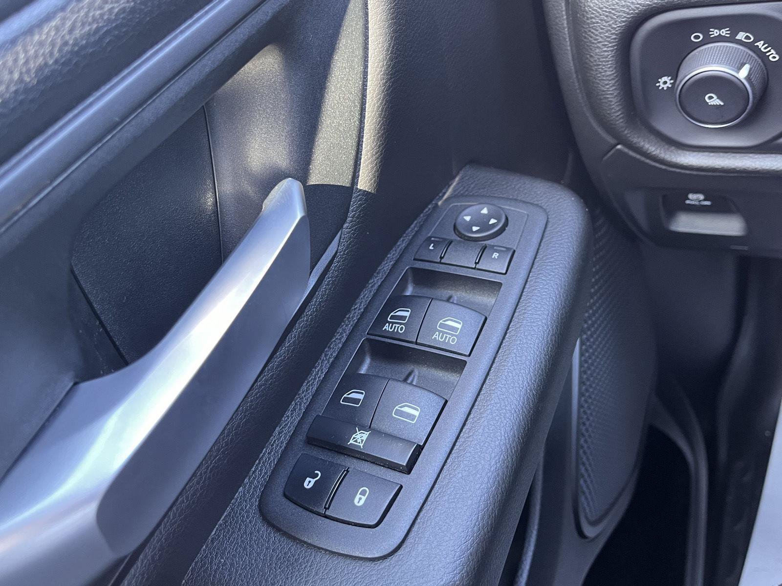 Used 2023 RAM 1500 Tradesman AWD/4WD image 27