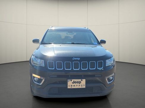 Used 2020 Jeep Compass Limited FWD image 2