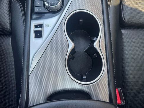 Used 2019 INFINITI Q50 Luxe image 18