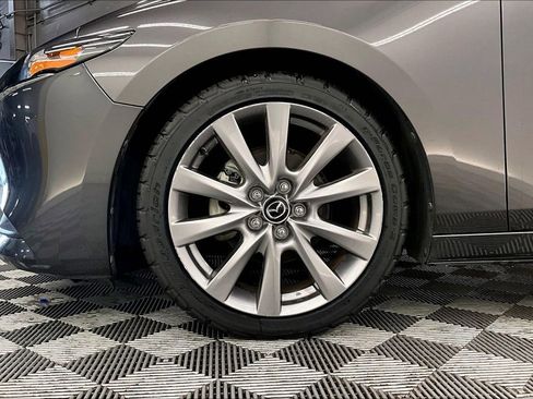 Used 2021 MAZDA MAZDA3 s FWD image 8