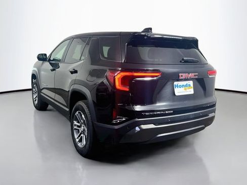 Used 2025 GMC Terrain Elevation AWD/4WD image 7