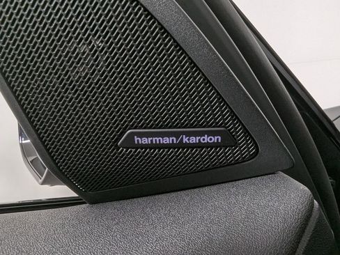 Used 2025 BMW X3 M50 w/ Premium Package image 14