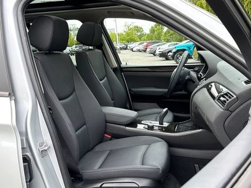 Used 2017 BMW X3 xDrive28i AWD/4WD image 24