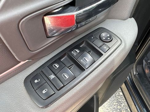 Used 2018 RAM 1500 Big Horn AWD/4WD image 16