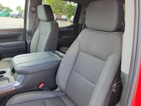 Used 2023 Chevrolet Silverado 1500 LT AWD/4WD image 5