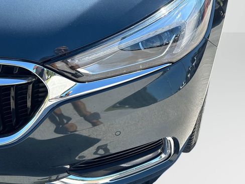 Certified 2018 Buick Enclave Premium image 10