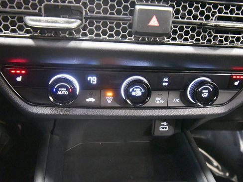 Certified 2023 Honda HR-V Sport image 24
