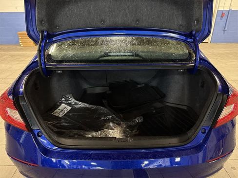 Used 2022 Honda Accord Sport image 10