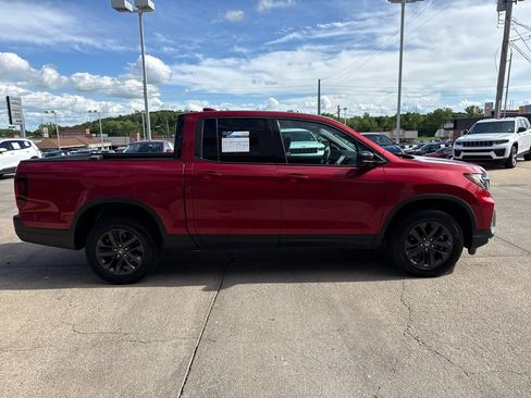 Used 2023 Honda Ridgeline Sport image 6