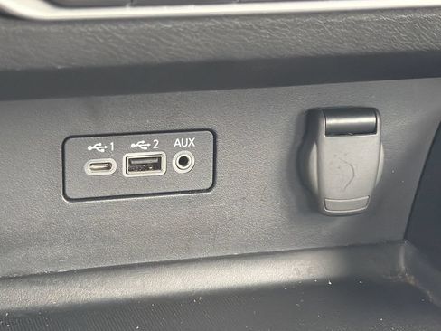 Used 2024 Nissan Altima 2.5 SR AWD/4WD image 7