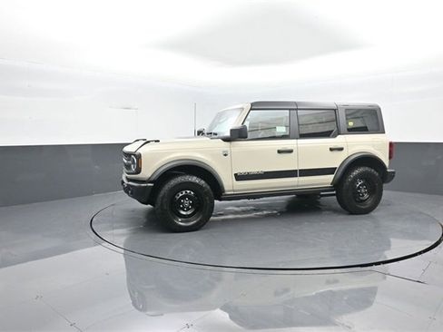 New 2026 Ford Bronco Big Bend image 4