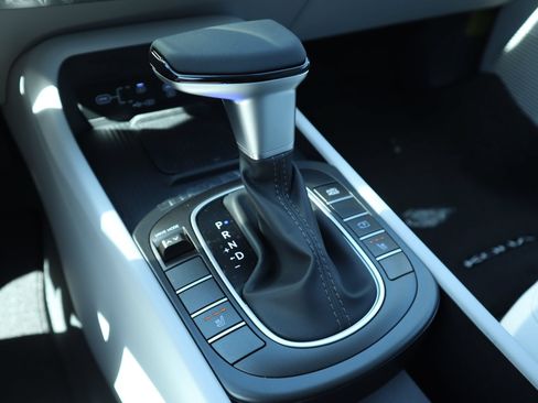 New 2026 Hyundai Kona SEL Sport FWD image 7
