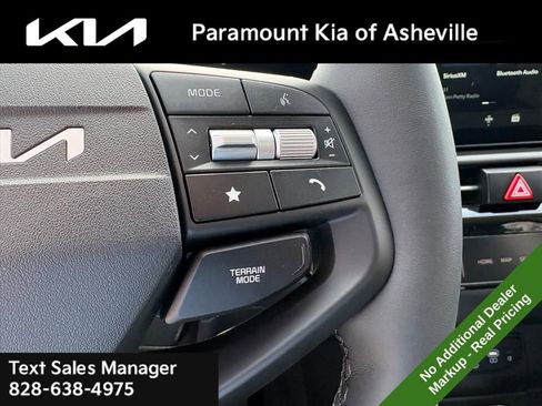 New 2026 Kia Sportage EX w/ EX Panorama Roof Package image 12