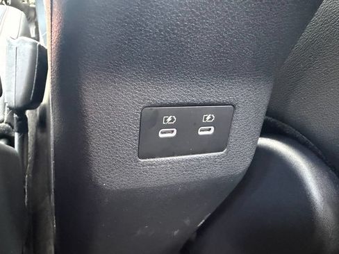 Used 2025 Nissan Kicks SR w/ SR Premium Package AWD/4WD image 34