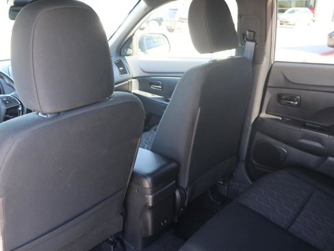 Used 2024 Mitsubishi Outlander Sport AWD image 16