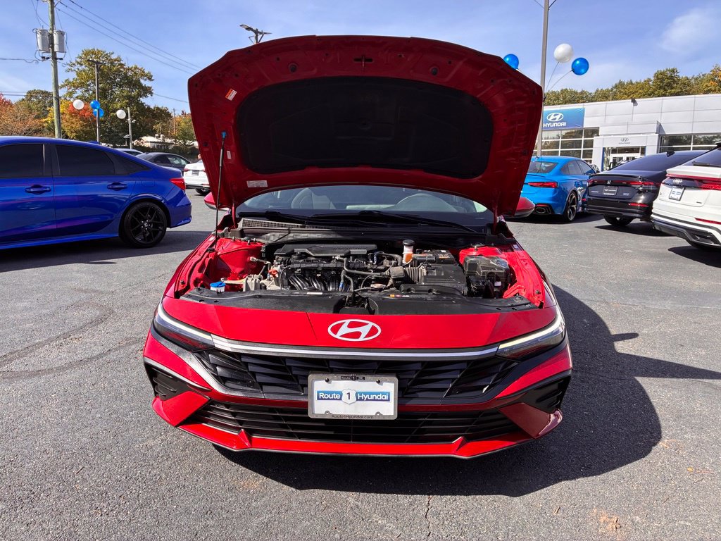 Used 2024 Hyundai Elantra SEL FWD image 10