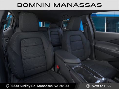 New 2026 Chevrolet Equinox EV LT image 16