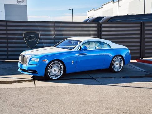 Used 2020 Rolls-Royce Wraith RWD image 6