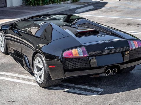 Used 2006 Lamborghini Murcielago Roadster image 5