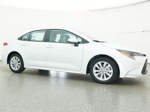 New 2026 Toyota Corolla LE image 28