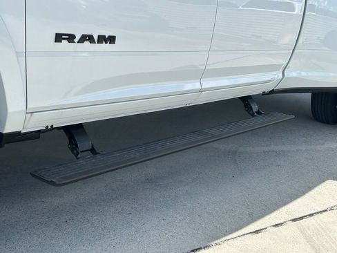 New 2025 RAM 3500 Limited image 19