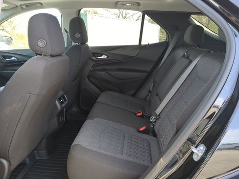 Used 2023 Chevrolet Equinox LT image 12