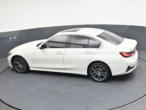 Used 2019 BMW 330i Sedan w/ Driving Assistance Package image 28