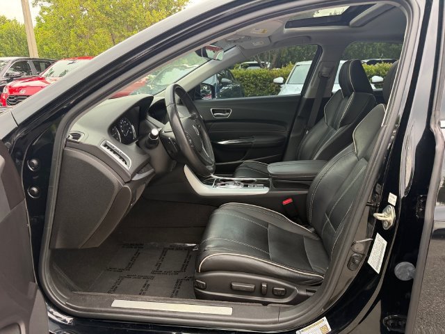 Used 2020 Acura TLX w/ Technology Package FWD image 11