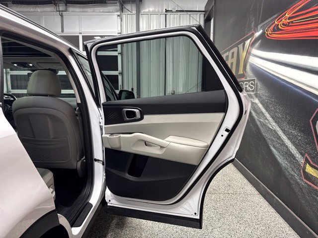 Used 2025 Kia Sorento S w/ Panoramic Sunroof Package FWD image 25