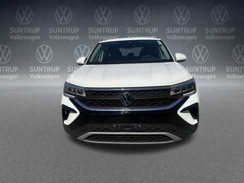 Used 2023 Volkswagen Taos SE image 13