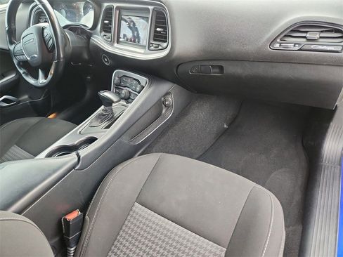 Used 2021 Dodge Challenger R/T w/ Blacktop Package image 29